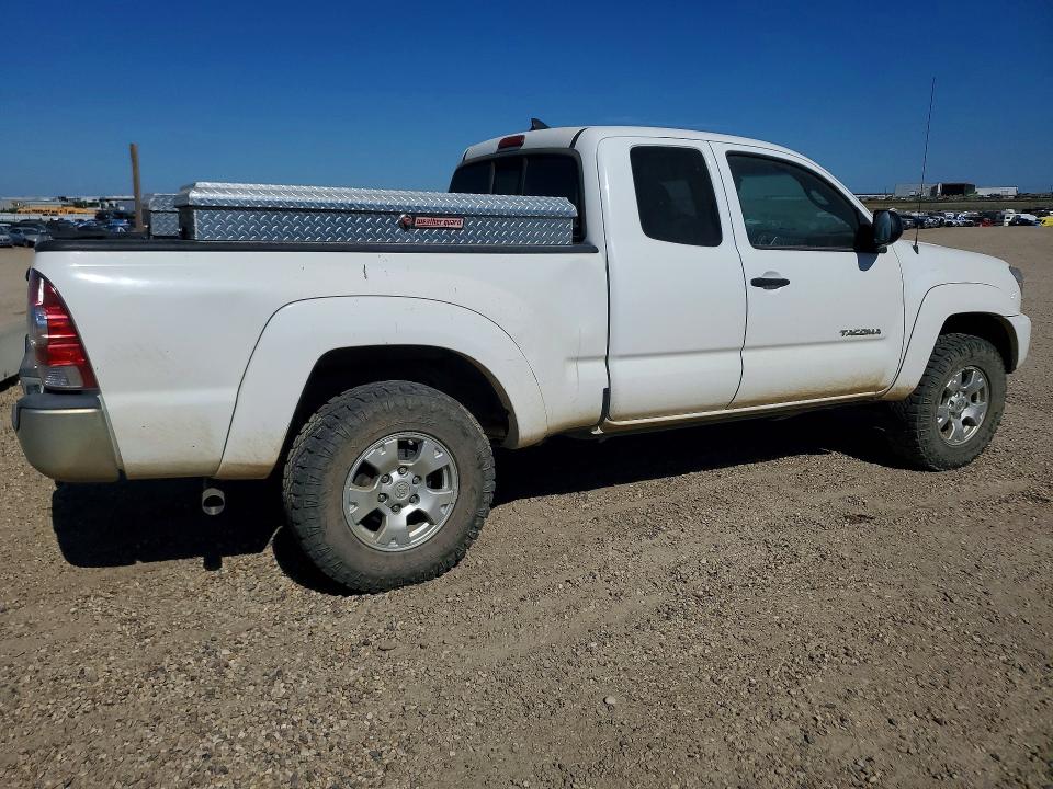61410236 :رقم المزاد ، 5TFUU4EN5FX111161 vin ، 2015 Toyota Tacoma مزاد بيع