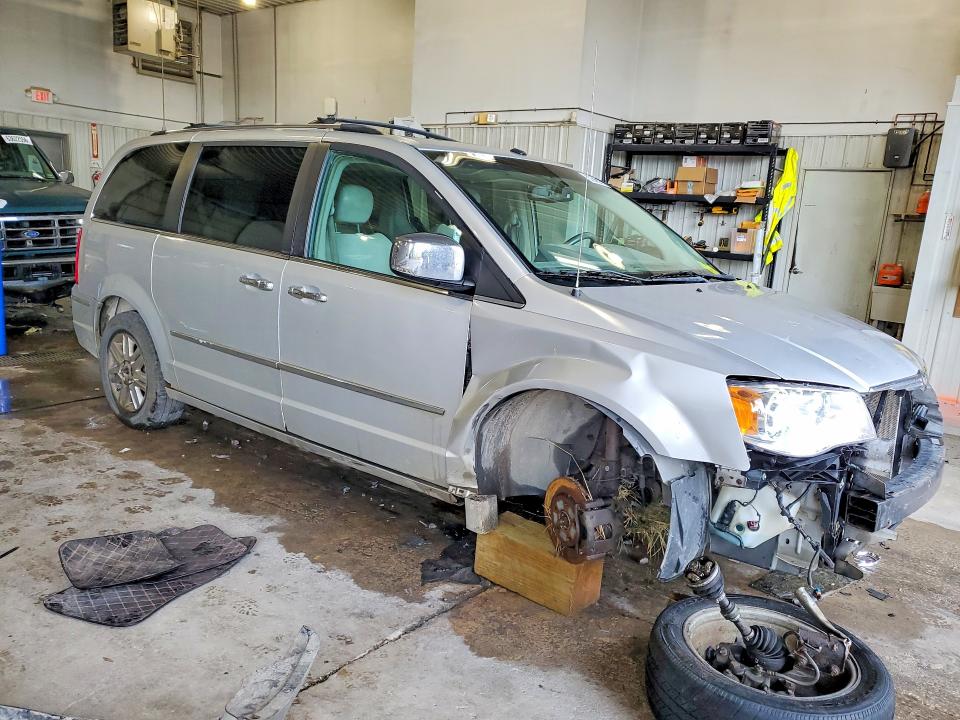 63356096 :رقم المزاد ، 2A8HR64X58R132877 vin ، 2008 Chrysler Town & Country مزاد بيع