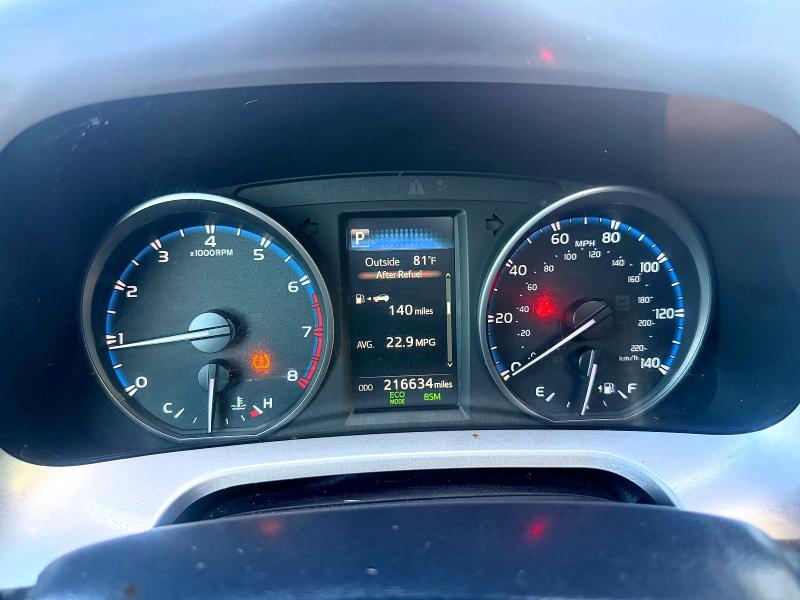 2017 Toyota Rav4 მანქანა იყიდება აუქციონზე, vin: JTMRFREV2HJ168047, აუქციონის ნომერი: 63856576