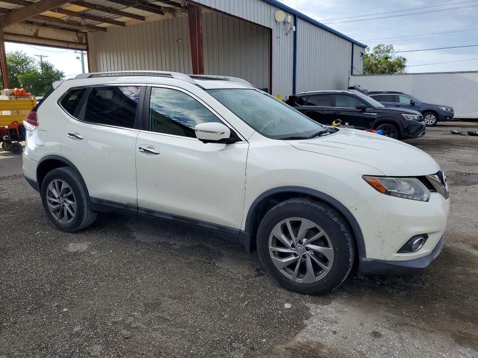 64004366 :رقم المزاد ، 5N1AT2MV9FC896007 vin ، 2015 Nissan Rogue مزاد بيع