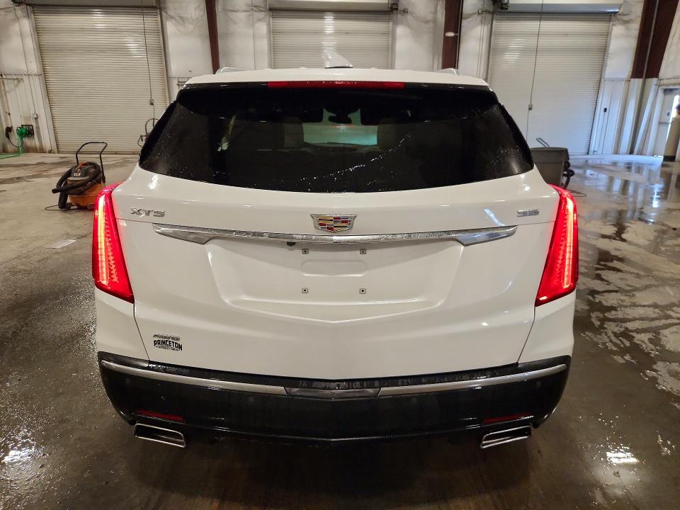 63694096 :رقم المزاد ، 1GYKNERS9HZ130744 vin ، 2017 Cadillac Xt5 مزاد بيع