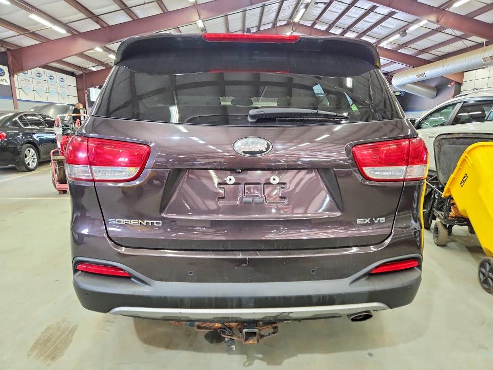 Продаж на аукціоні авто 2018 Kia Sorento, vin: 5XYPHDA56JG362578, номер лоту: 64744936