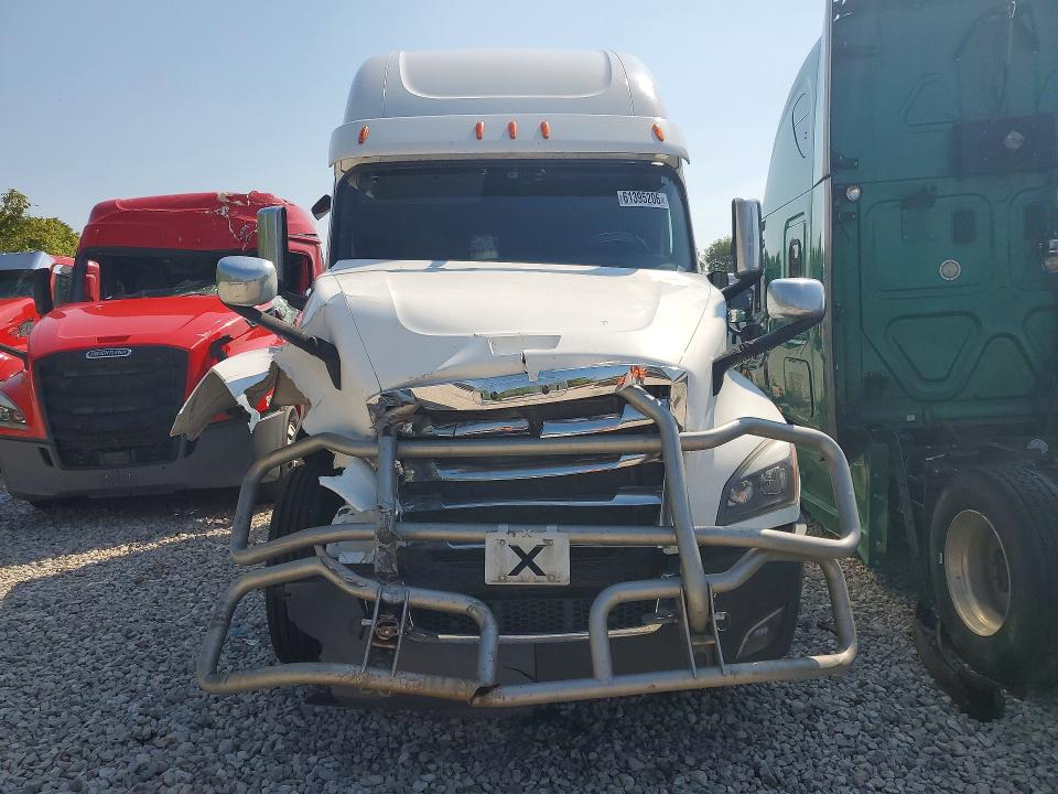 Продажа на аукционе авто 2020 Freightliner Cascadia 126, vin: 3AKJHHDR8LSLU5524, номер лота: 61395206