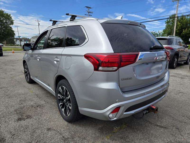 2018 Mitsubishi Outlander მანქანა იყიდება აუქციონზე, vin: JA4J24A55JZ051064, აუქციონის ნომერი: 65999576