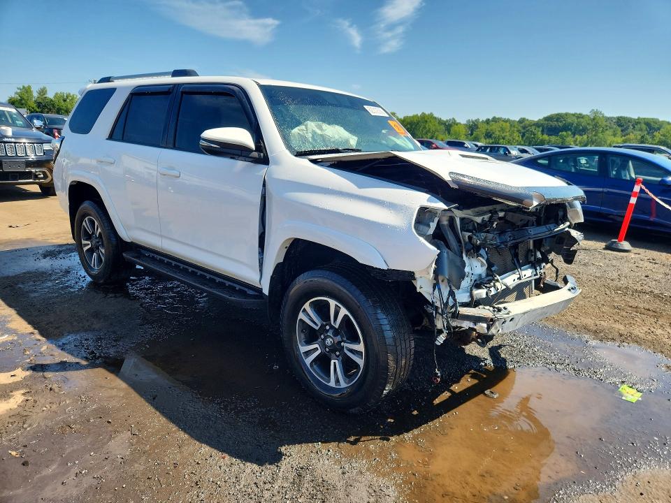 62312536 :رقم المزاد ، JTEBU5JR7G5351844 vin ، 2016 Toyota 4runner مزاد بيع