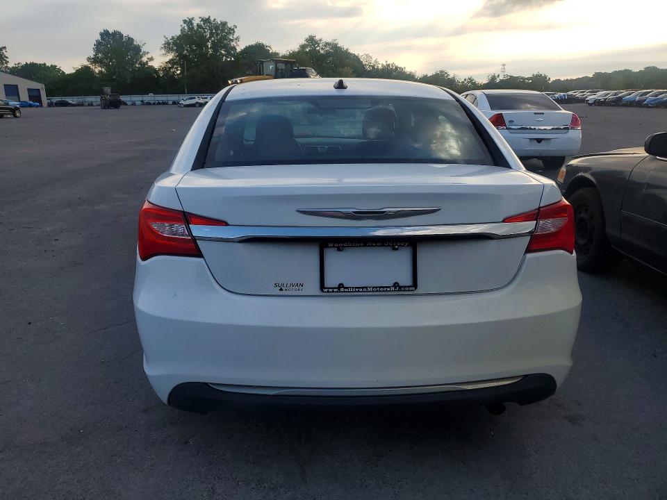 Aukcja sprzedaży 2014 Chrysler 200, vin: 1C3CCBAB6EN141833, numer aukcji: 66144196