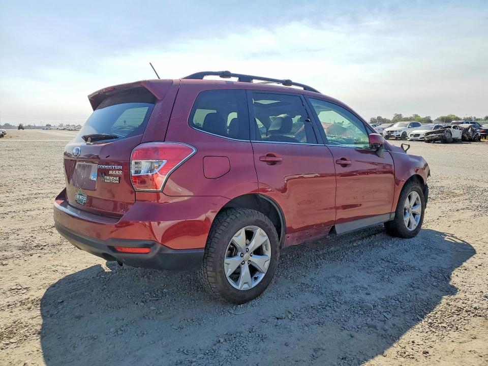 63947606 :رقم المزاد ، JF2SJARC8FH520340 vin ، 2015 Subaru Forester مزاد بيع