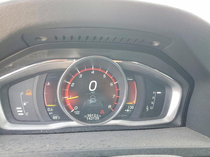 Продаж на аукціоні авто 2015 Volvo S60, vin: YV149MFM2F1346704, номер лоту: 65155666