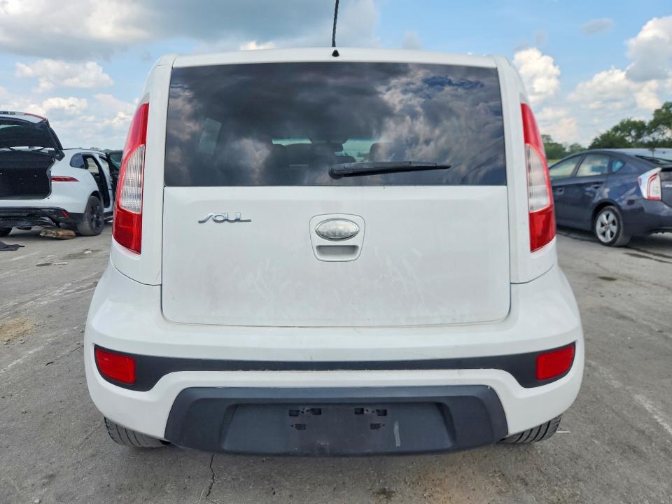64296306 :رقم المزاد ، KNDJT2A51D7759285 vin ، 2013 Kia Soul مزاد بيع