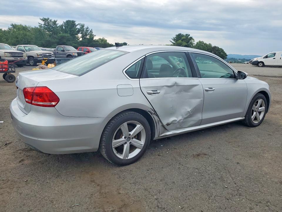Продаж на аукціоні авто 2012 Volkswagen Passat, vin: 1VWBP7A38CC081707, номер лоту: 65672246