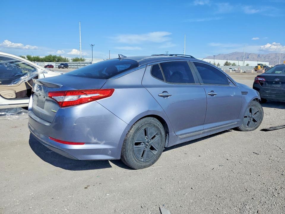 64607576 :رقم المزاد ، KNAGM4AD9B5007995 vin ، 2011 Kia Optima Hybrid مزاد بيع