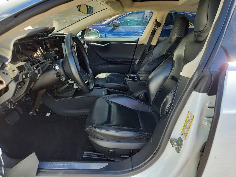 Продажа на аукционе авто 2016 Tesla Model S, vin: 5YJSA1E28GF134885, номер лота: 63940296