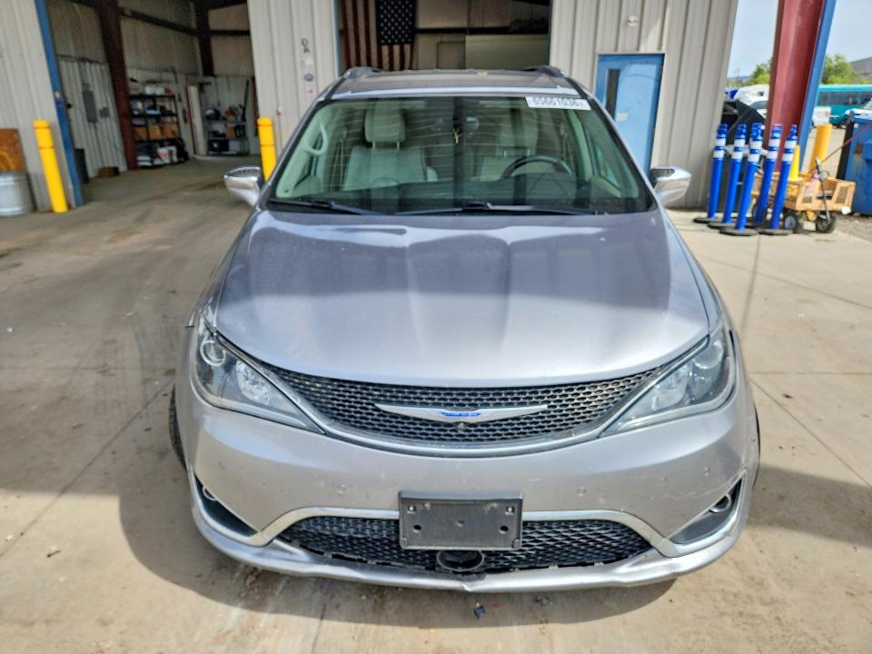 Продаж на аукціоні авто 2018 Chrysler Pacifica, vin: 2C4RC1GG5JR314757, номер лоту: 65661036