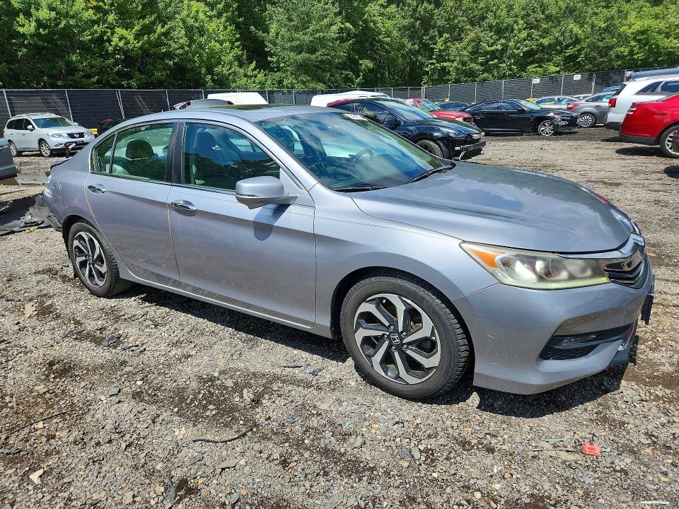 64922376 :رقم المزاد ، 1HGCR2F86GA214301 vin ، 2016 Honda Accord مزاد بيع
