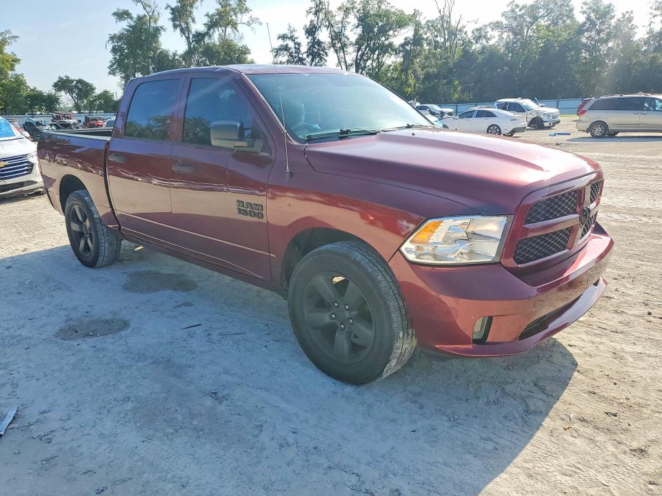 63566196 :رقم المزاد ، 1C6RR6KT8JS155108 vin ، 2018 Ram 1500 مزاد بيع
