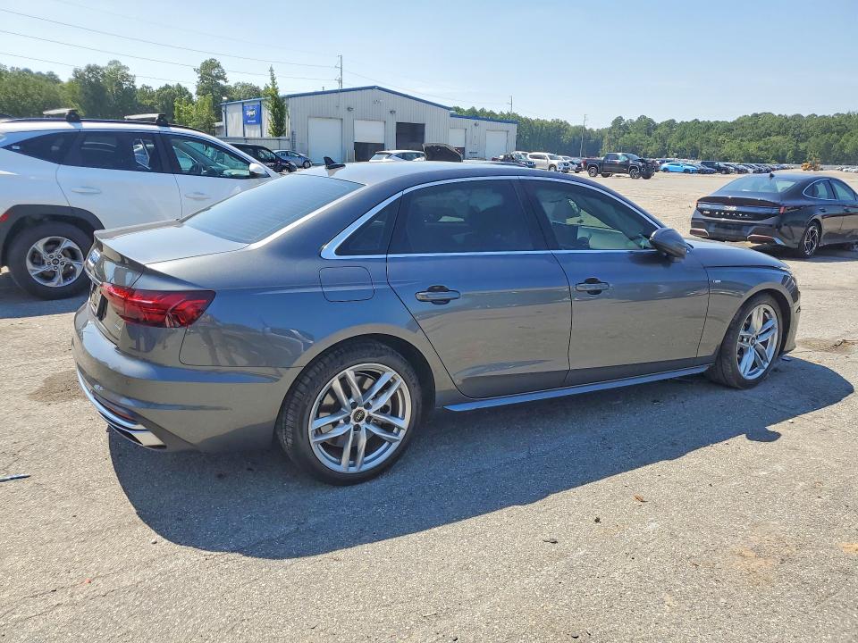 65724616 :رقم المزاد ، WAUEAAF40MN012447 vin ، 2021 Audi A4 مزاد بيع