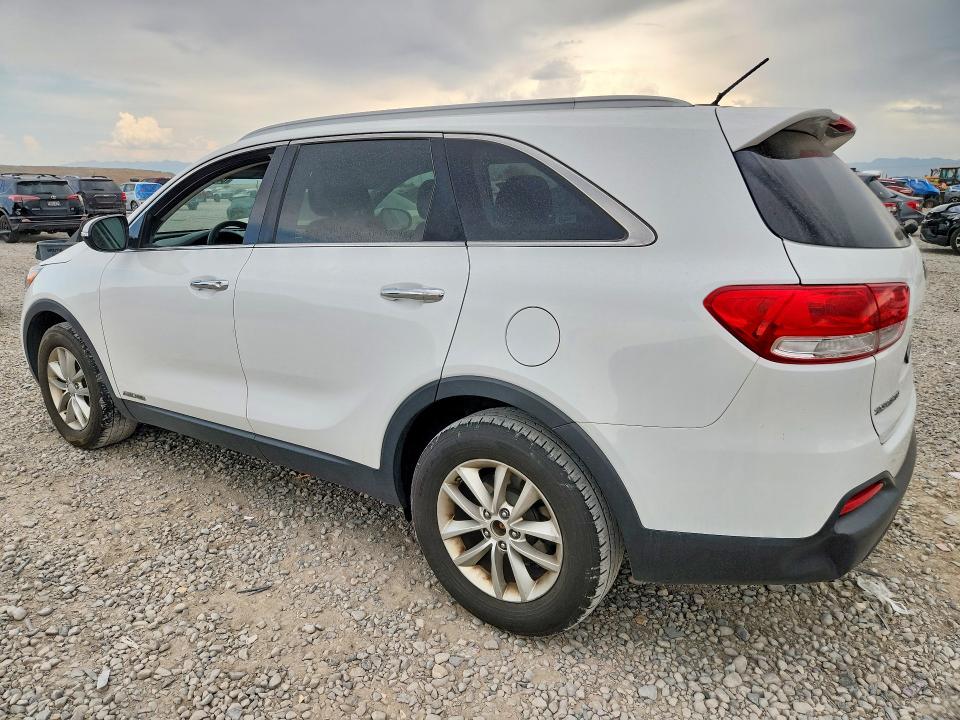 2016 Kia Sorento მანქანა იყიდება აუქციონზე, vin: 5XYPGDA51GG134399, აუქციონის ნომერი: 64736136