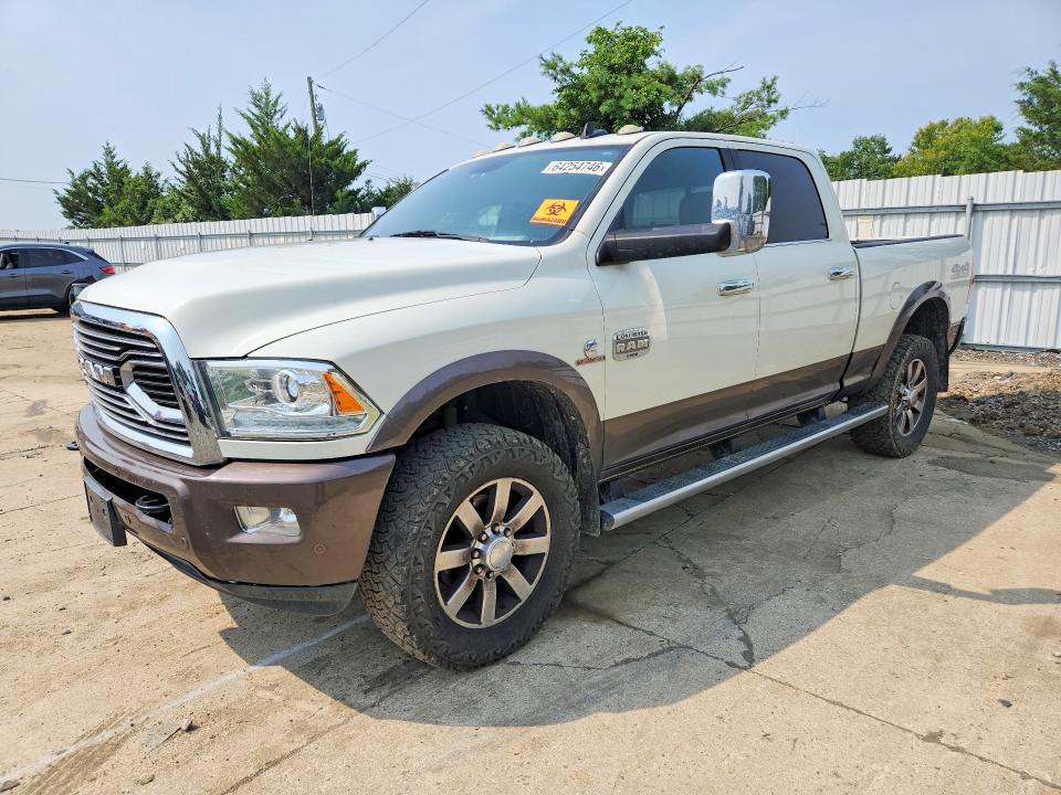64254746 :رقم المزاد ، 3C6UR5GL3JG351932 vin ، 2018 Ram 2500 مزاد بيع