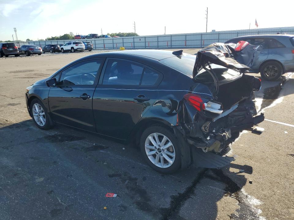 64696826 :رقم المزاد ، 3KPFL4A71HE042362 vin ، 2017 Kia Forte مزاد بيع