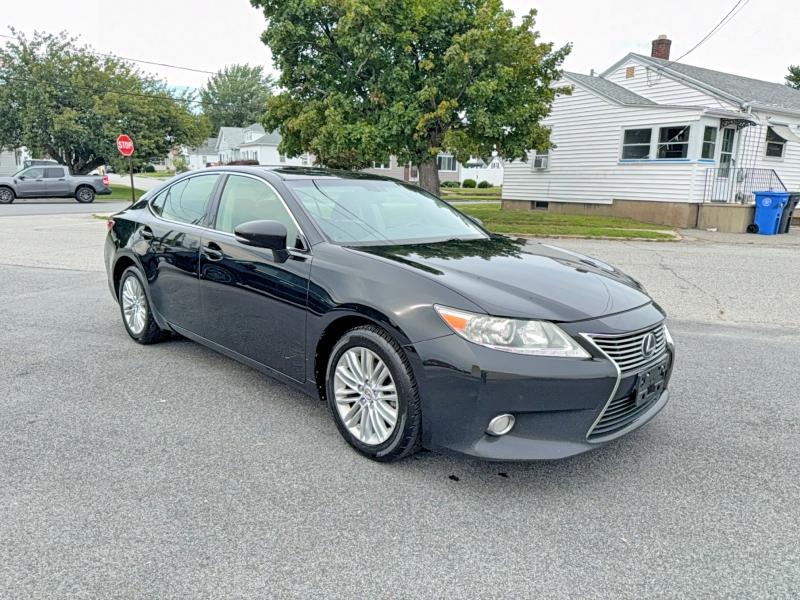 67177776 :رقم المزاد ، JTHBK1GG3D2059676 vin ، 2013 Lexus Es مزاد بيع