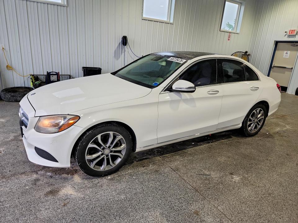 65228476 :رقم المزاد ، 55SWF4KB1GU154676 vin ، 2016 Mercedes-benz C مزاد بيع