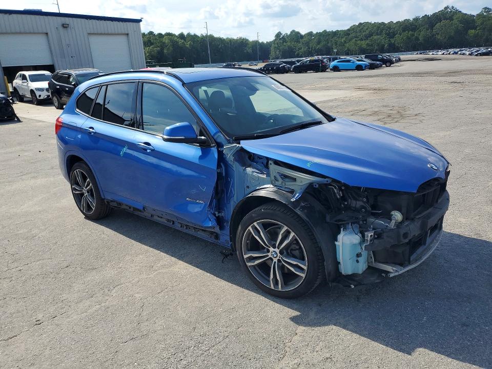 2018 Bmw X1 მანქანა იყიდება აუქციონზე, vin: WBXHU7C33J5H42327, აუქციონის ნომერი: 63831786