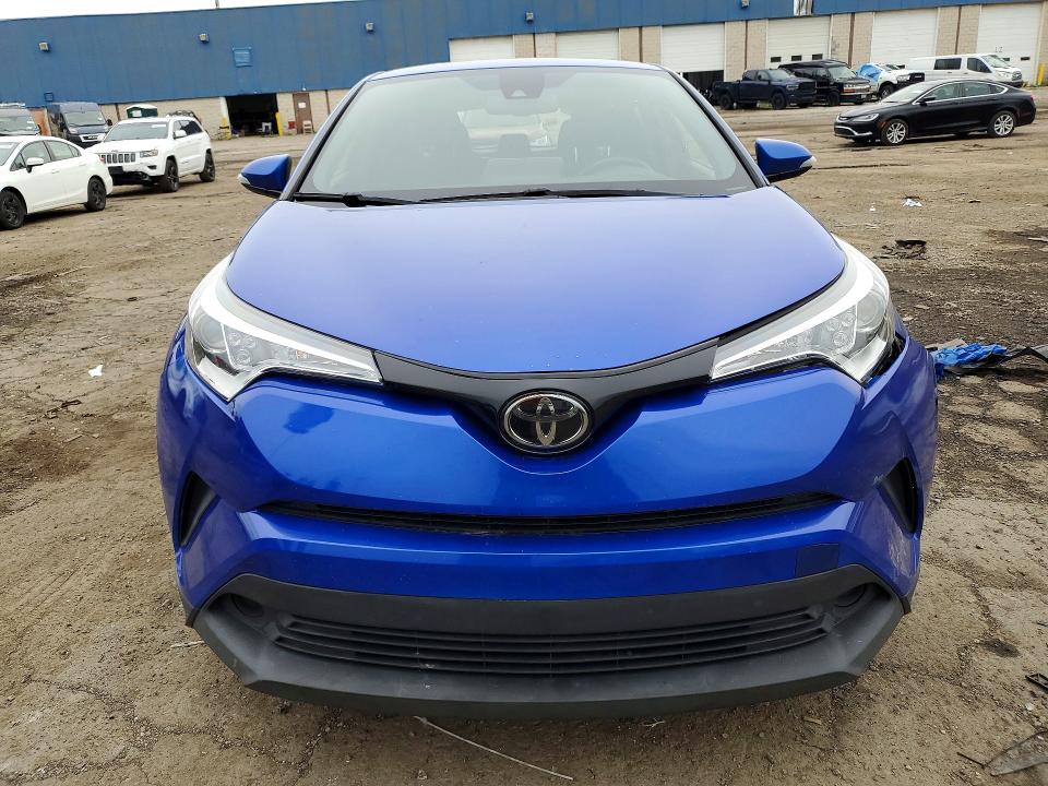Продажа на аукционе авто 2019 Toyota C-hr, vin: JTNKHMBX4K1040593, номер лота: 64709616