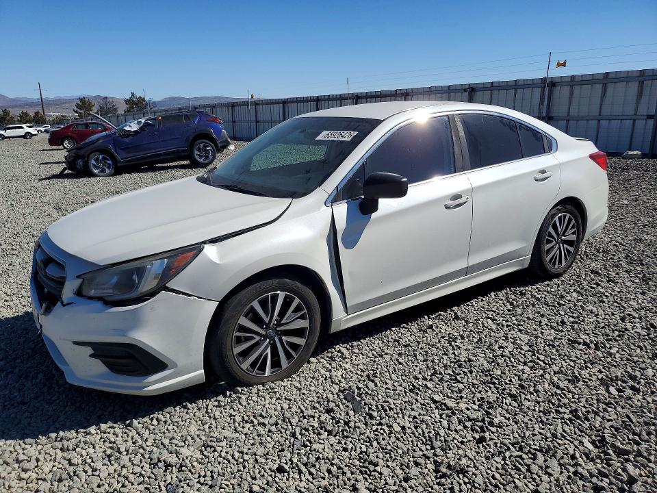 2018 Subaru Legacy მანქანა იყიდება აუქციონზე, vin: 4S3BNAB63J3029039, აუქციონის ნომერი: 65926426