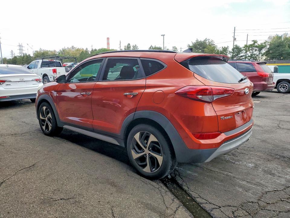 Продаж на аукціоні авто 2017 Hyundai Tucson, vin: KM8J3CA2XHU362866, номер лоту: 64624056