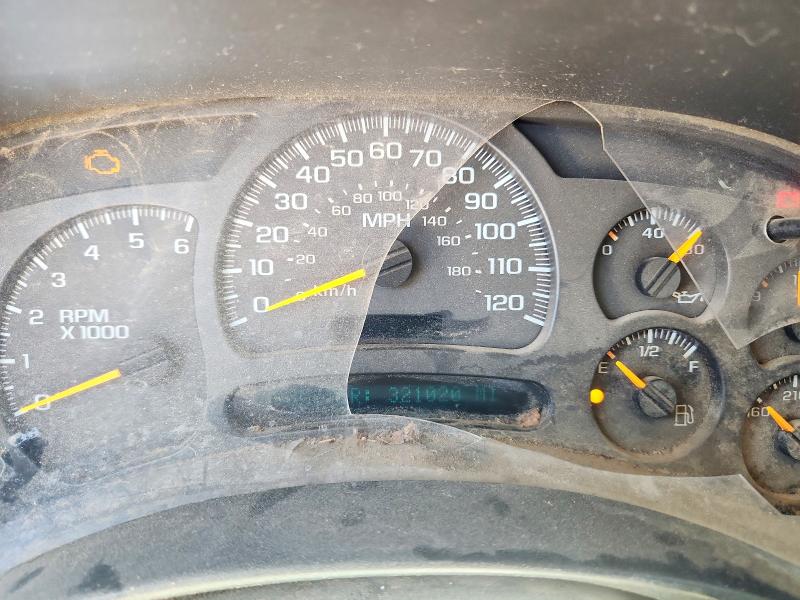 Продаж на аукціоні авто 2004 Chevrolet Silverado, vin: 1GCEC19VX4Z213637, номер лоту: 64795866
