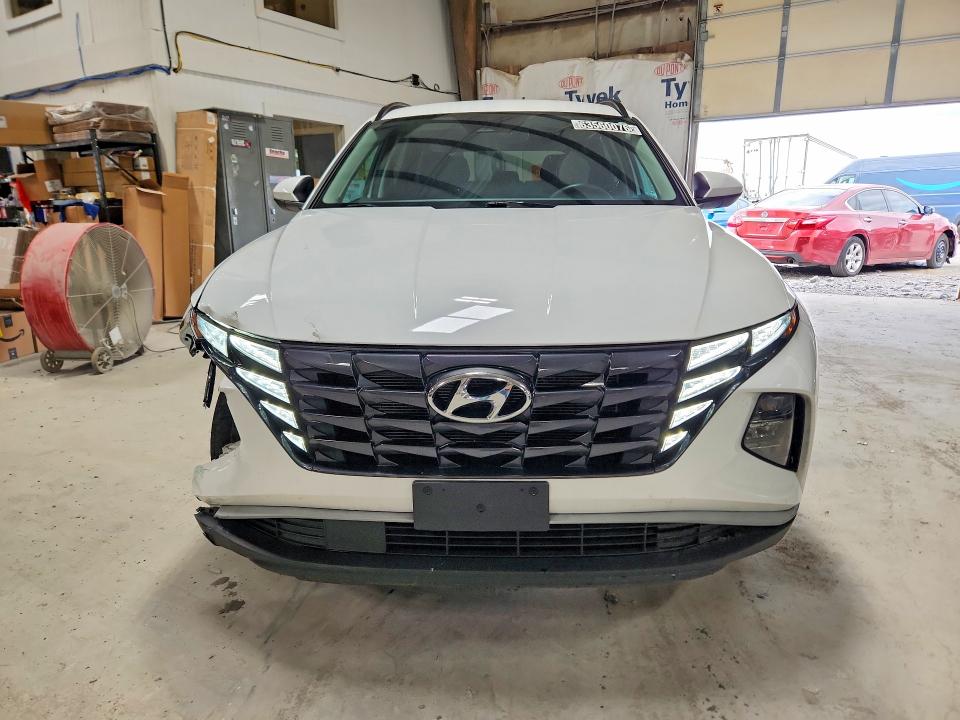 2024 Hyundai Tucson მანქანა იყიდება აუქციონზე, vin: 5NMJBCDE6RH428335, აუქციონის ნომერი: 63560076