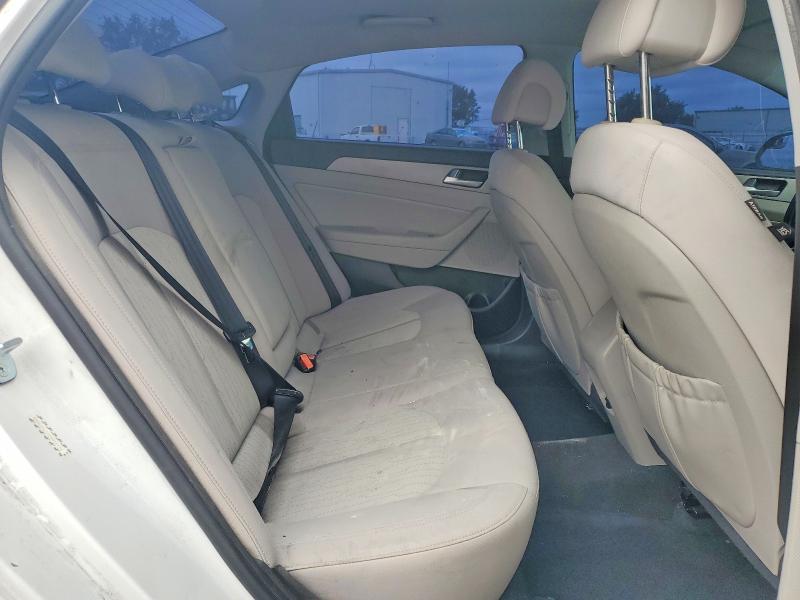 2016 Hyundai Sonata Hybrid მანქანა იყიდება აუქციონზე, vin: KMHE24L15GA014374, აუქციონის ნომერი: 64947706