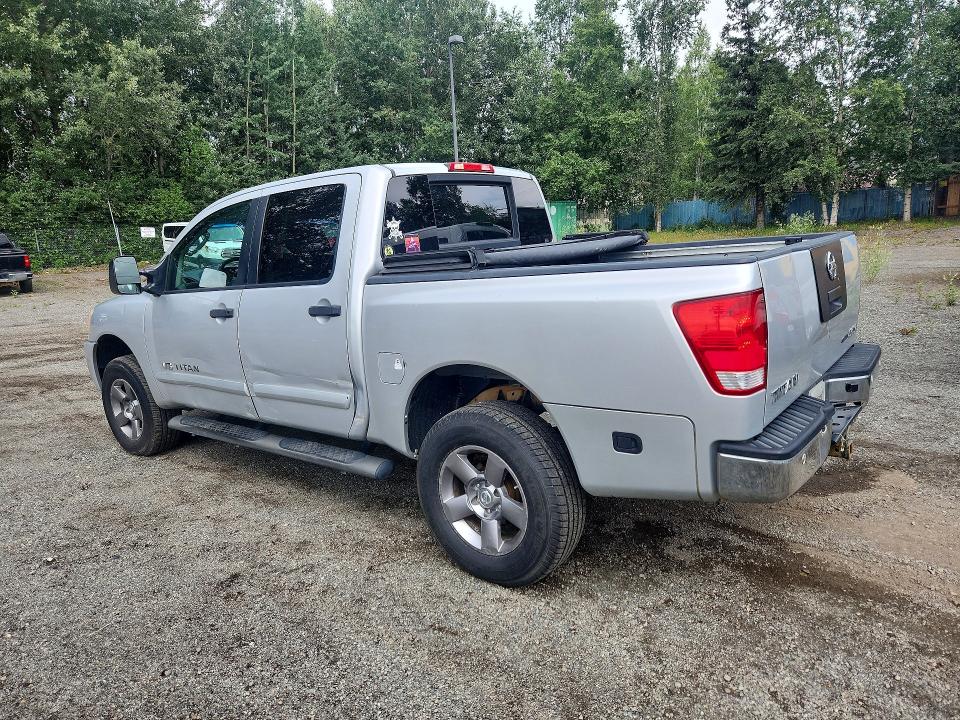 64476076 :رقم المزاد ، 1N6BA0EC5AN314477 vin ، 2010 Nissan Titan مزاد بيع