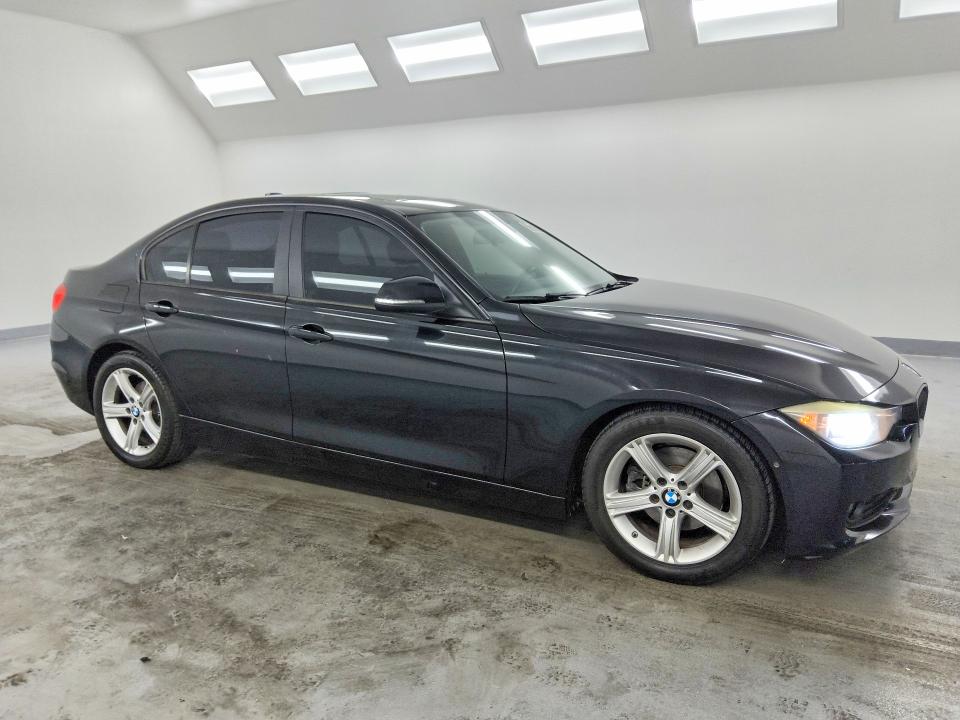 2012 Bmw 328 მანქანა იყიდება აუქციონზე, vin: WBA3C1C56CA696666, აუქციონის ნომერი: 61887116