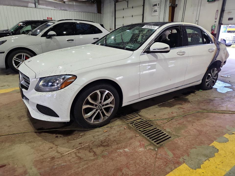 Продажа на аукционе авто 2017 Mercedes-benz C, vin: 55SWF4KB3HU222462, номер лота: 65305206