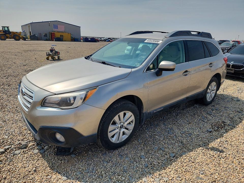 63528986 :رقم المزاد ، 4S4BSACC0F3266832 vin ، 2015 Subaru Outback مزاد بيع