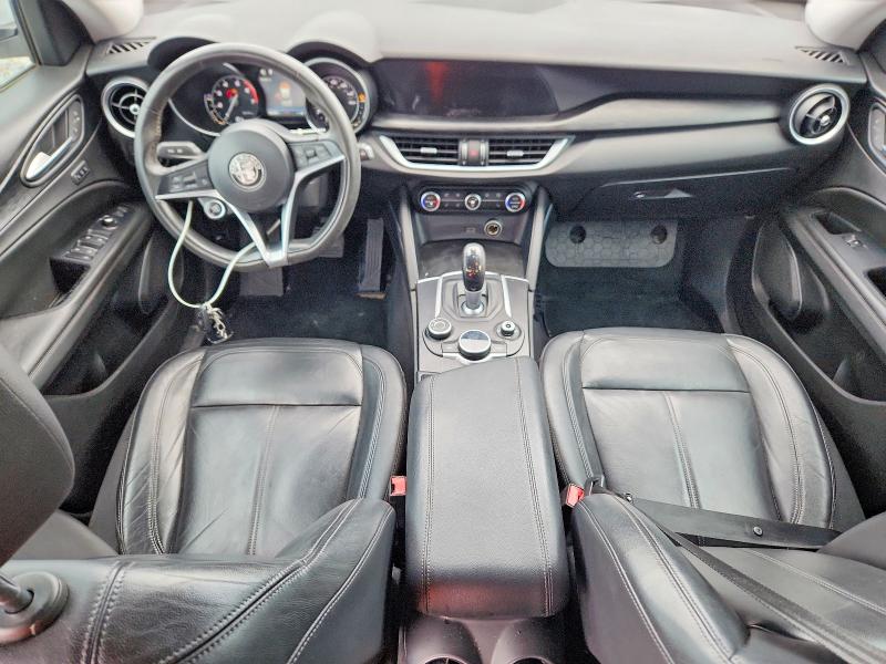 Продаж на аукціоні авто 2018 Alfa Romeo Stelvio, vin: ZASFAKAN1J7B81381, номер лоту: 64116386