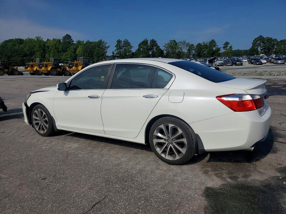 66171116 :رقم المزاد ، 1HGCR2F57EA120625 vin ، 2014 Honda Accord مزاد بيع