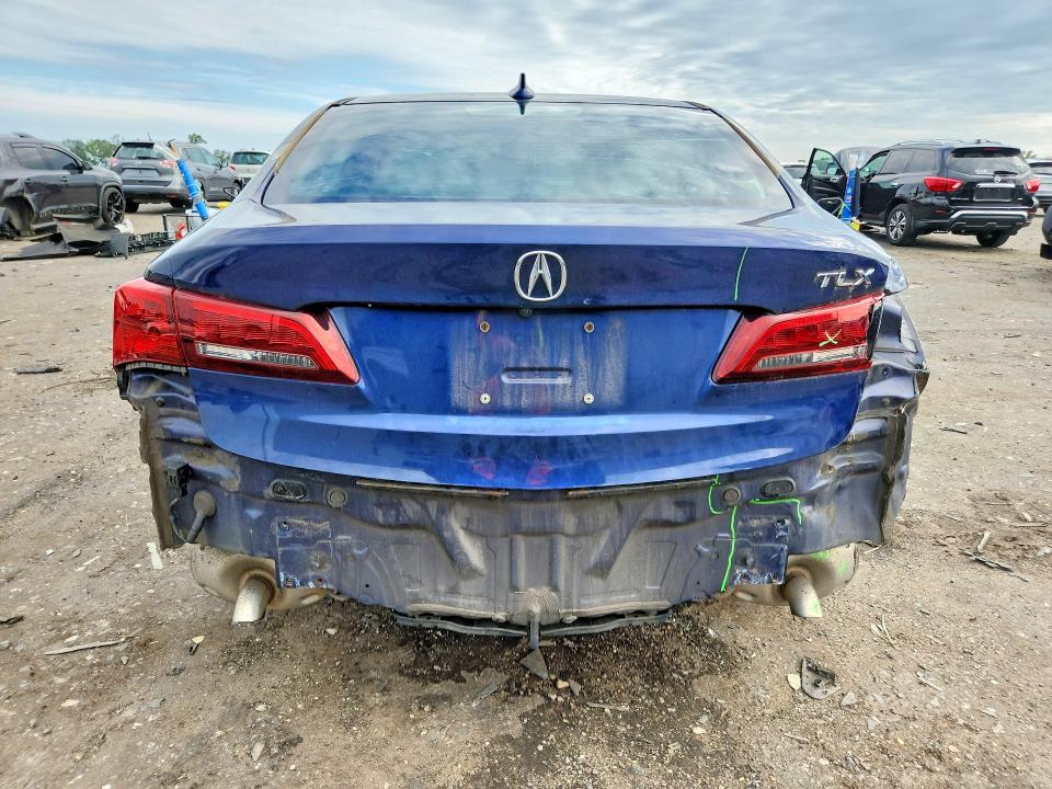 65170396 :رقم المزاد ، 19UUB1F3XFA005195 vin ، 2015 Acura Tlx مزاد بيع