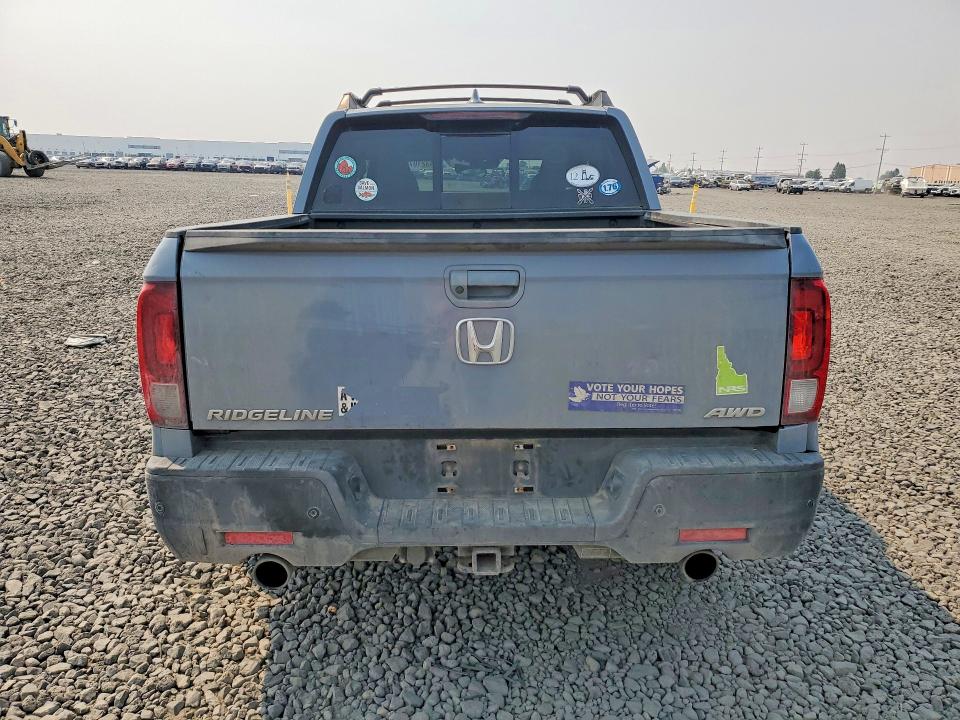 64321076 :رقم المزاد ، 5FPYK3F79NB032867 vin ، 2022 Honda Ridgeline مزاد بيع