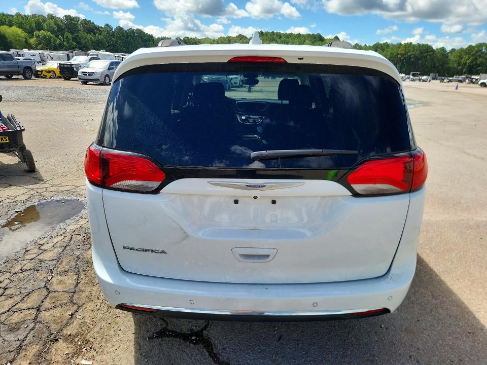 2017 Chrysler Pacifica მანქანა იყიდება აუქციონზე, vin: 2C4RC1BG4HR572494, აუქციონის ნომერი: 63588566