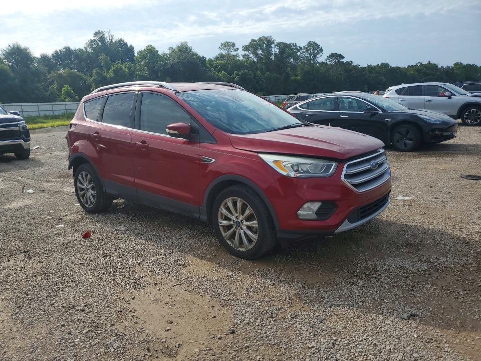 Продажа на аукционе авто 2017 Ford Escape, vin: 1FMCU0J9XHUB73006, номер лота: 65123786