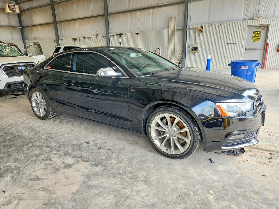63843706 :رقم المزاد ، WAUCFAFR4DA077801 vin ، 2013 Audi A5 مزاد بيع