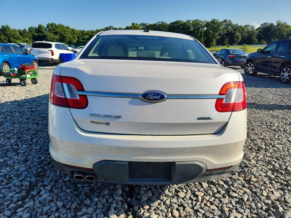 2010 Ford Taurus მანქანა იყიდება აუქციონზე, vin: 1FAHP2EW0AG105370, აუქციონის ნომერი: 66710786