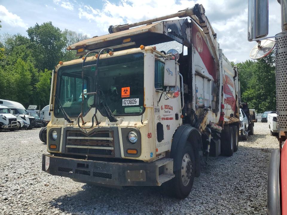 Auction sale of the 2015 Mack 600, vin: 1M2AV04C3FM012618, lot number: 62136026