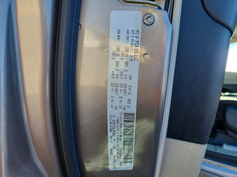 65880956 :رقم المزاد ، 2C4RC1FGXJR256923 vin ، 2018 Chrysler Pacifica مزاد بيع