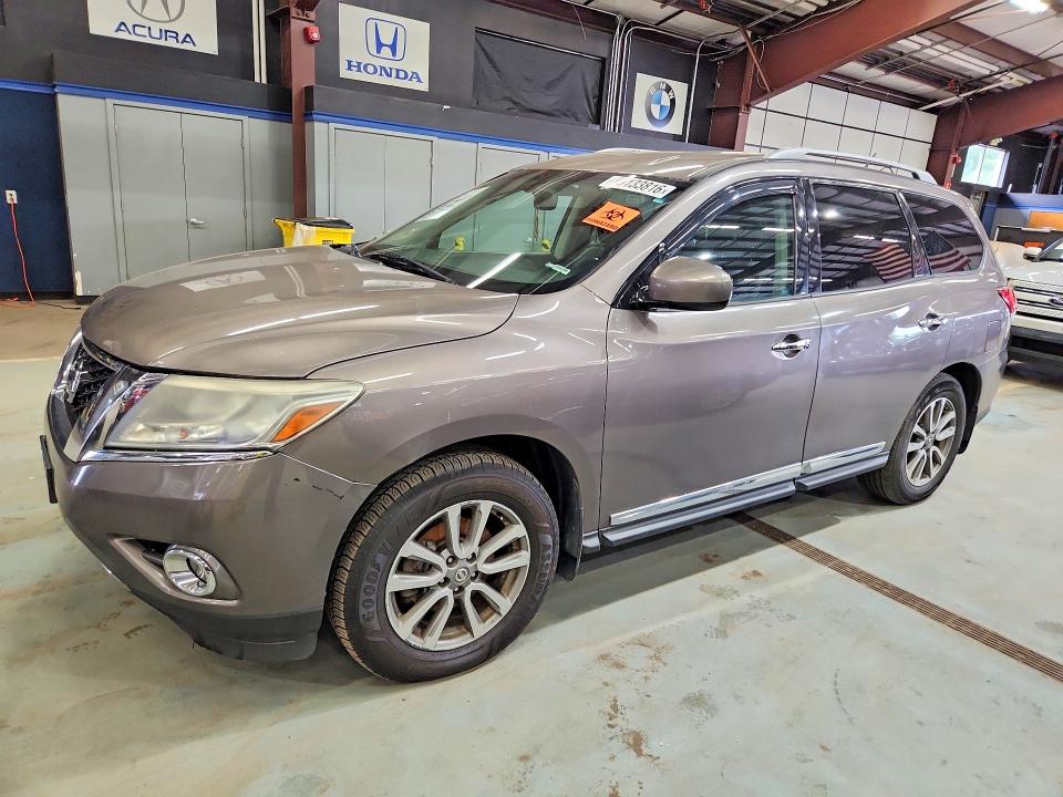 Auction sale of the 2014 Nissan Pathfinder, vin: 5N1AR2MM3EC607952, lot number: 66133816