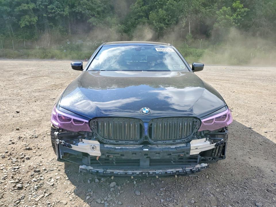 65625176 :رقم المزاد ، WBAJR3C01LWW58965 vin ، 2020 Bmw 530 مزاد بيع
