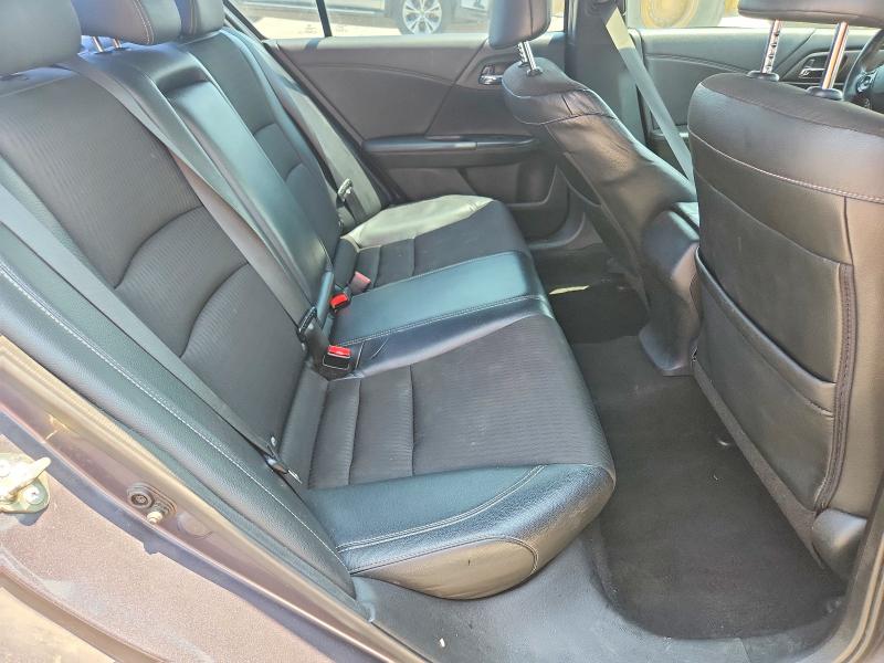 Продажа на аукционе авто 2017 Honda Accord, vin: 1HGCR2F54HA259843, номер лота: 66699526