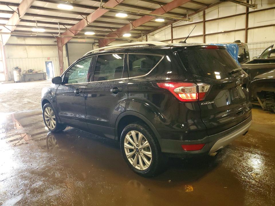 66179816 :رقم المزاد ، 1FMCU9J90HUE10252 vin ، 2017 Ford Escape مزاد بيع